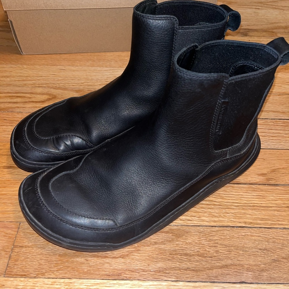 Men’s Vivobarefoot Gobi Chelseas (leather barefoot boots)